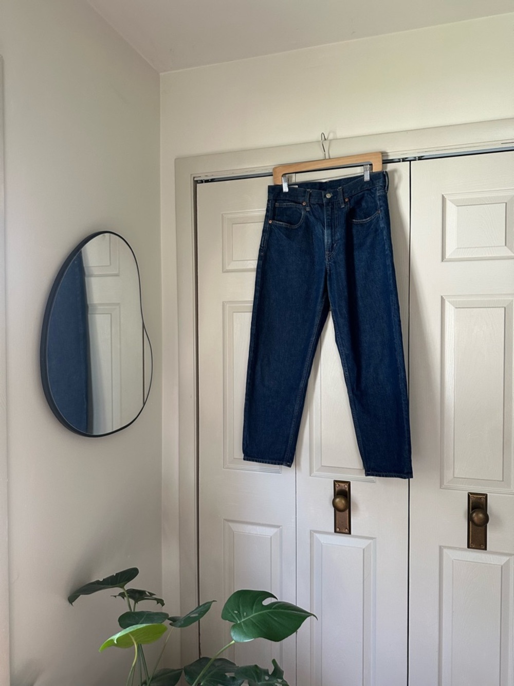 Gap Barrel Jean High Rise in Dark Wash